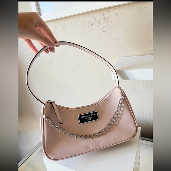 Kendall & Kylie Pink Shoulder Bag • Like New - Picture 2 of 4